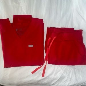 Figs Scrubs - High Waisted Zamora Jogger and Catarina Top